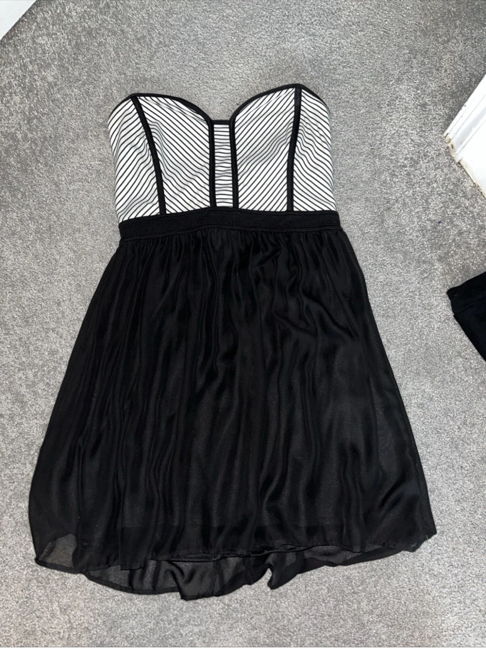 Malloy Women’s Strapless Striped 2000s Mini Dress Corset Top Size Small